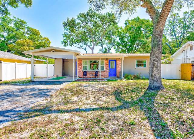 Property at 700 16th St NW, Largo, FL 33770, 2 beds, 1 bath