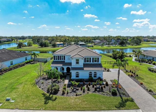 Property at 4789 Vasca Dr, Sarasota, FL 34240, 5 beds, 4.5 baths