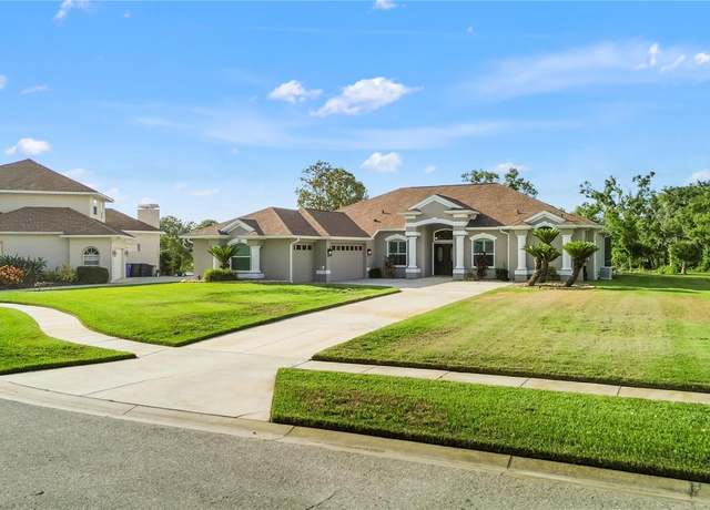 Property at 1313 Oxbridge Dr, Lutz, FL 33549, 4 beds, 3.5 baths
