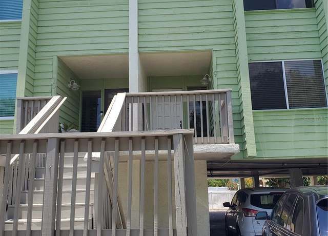 Property at 318 Windrush Blvd #9, Indian Rocks Beach, FL 33785, 2 beds, 2.5 baths