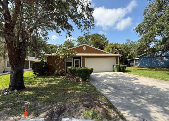 Property at 3957 Bearded Oaks Ct, Sarasota, FL 34232, 3 beds, 2 baths
