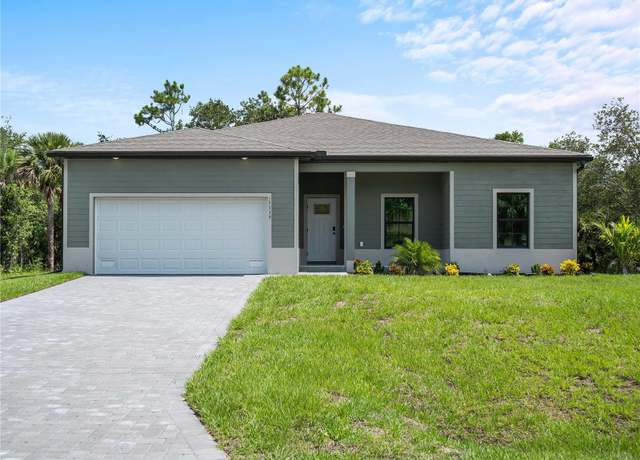 Property at 17339 Elmwood Ave, Port Charlotte, FL 33948, 4 beds, 2 baths