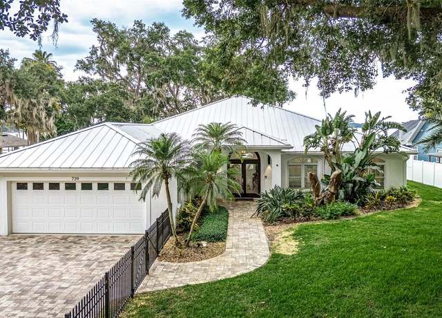Property at 739 Swann Dr, Lakeland, FL 33809, 3 beds, 2.5 baths