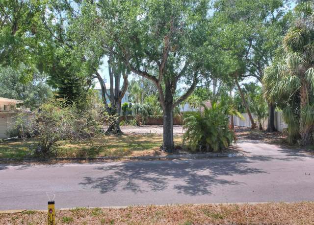 Property at 572 Marmora Ave, Tampa, FL 33606