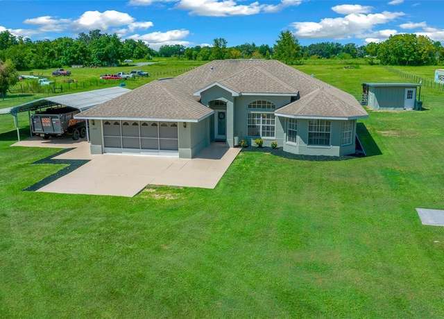 Property at 7685 SE 135th St, Summerfield, FL 34491, 3 beds, 2 baths