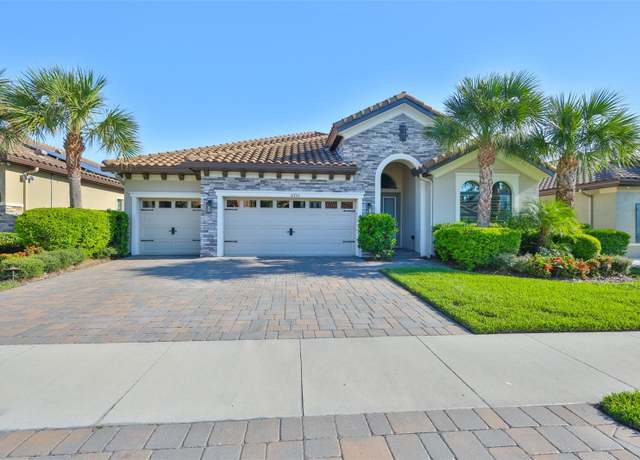 Property at 21733 Pristine Lake Blvd, Land O Lakes, FL 34637, 3 beds, 3 baths