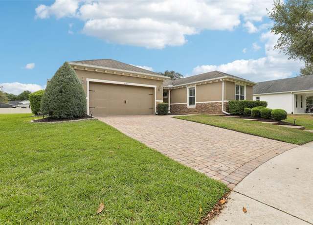 Property at 11725 Verrazano Dr, Orlando, FL 32836, 4 beds, 2 baths
