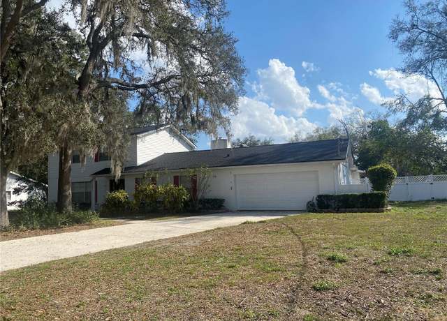 Property at 6919 Greenhill Pl, Tampa, FL 33617, 5 beds, 2.5 baths