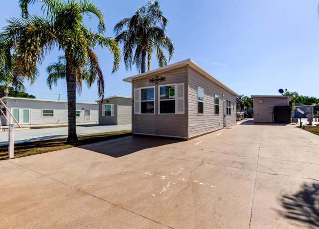 Property at 3524 Peridot Ln, Zephyrhills, FL 33540, 1 bed, 1 bath
