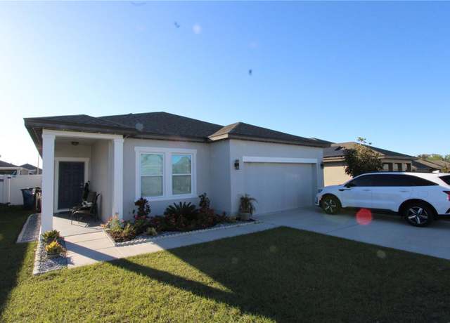 Property at 881 Orchid Grove Blvd, Davenport, FL 33837, 3 beds, 2 baths