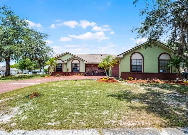Property at 4523 Wyndcliff Cir, Orlando, FL 32817, 4 beds, 2 baths