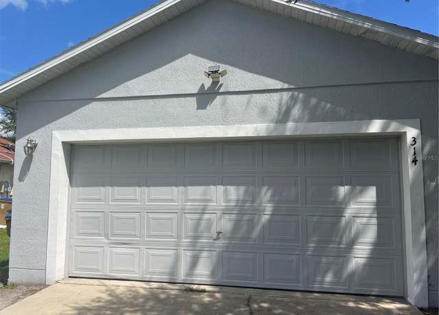 Property at 314 Cardiff Dr, Kissimmee, FL 34758, 3 beds, 2 baths