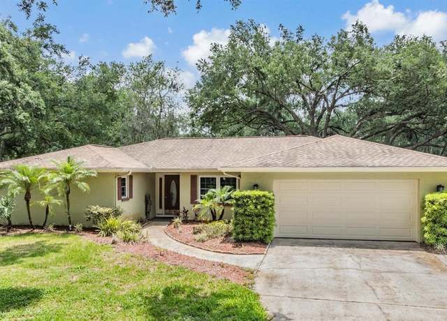 Property at 2911 Pemberton Creek Dr, Seffner, FL 33584, 3 beds, 2 baths