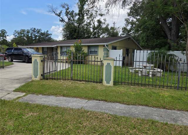 Property at 3712 Argon Dr, Tampa, FL 33619, 4 beds, 2.5 baths