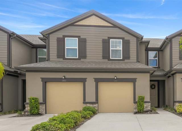 Property at 11828 Sky Acres Ter, Bradenton, FL 34211, 3 beds, 2.5 baths