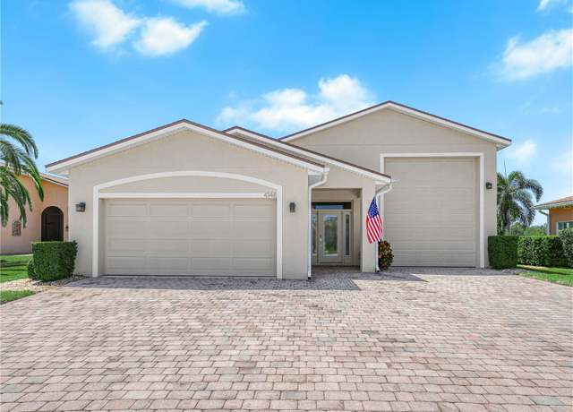 Property at 4148 Dunmore Dr, Lake Wales, FL 33859, 2 beds, 2 baths