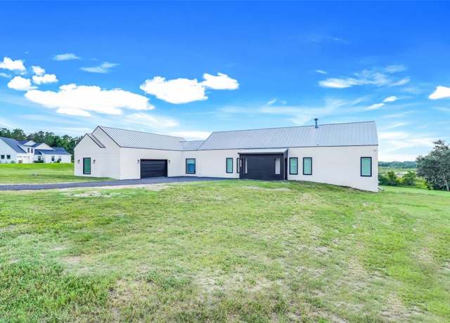 Property at 10711 County Road 561, Clermont, FL 34711, 3 beds, 2.5 baths