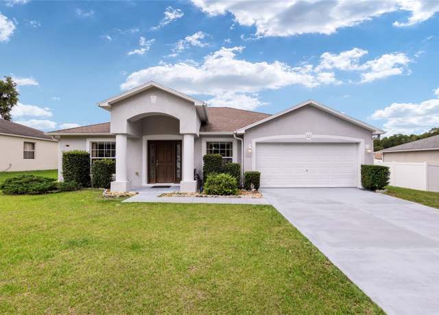 Property at 3107 NE 24 Pl, Ocala, FL 34470, 4 beds, 3 baths