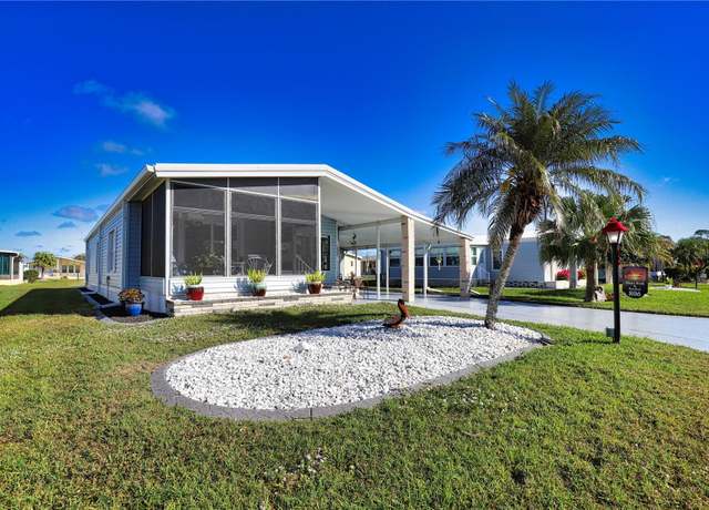 Property at 806 Villa Del Sol Dr, North Port, FL 34287, 2 beds, 2 baths