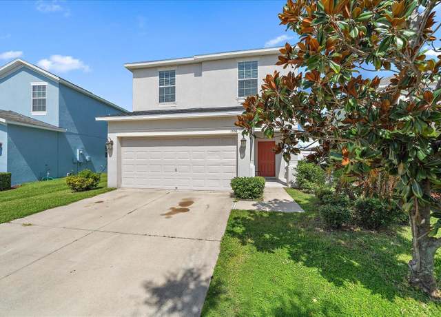 Property at 1936 Hawks View Dr, Ruskin, FL 33570, 4 beds, 2.5 baths