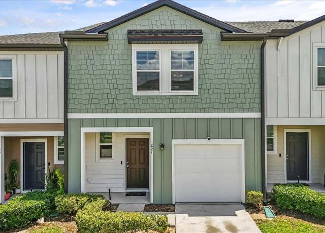 Property at 827 Grandin St, Davenport, FL 33837, 3 beds, 2.5 baths