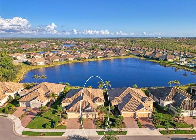Property at 21620 Avon Park Ct, Venice, FL 34293, 2 beds, 2 baths