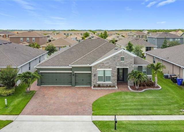 Property at 1556 Alligator St, St Cloud, FL 34771, 4 beds, 3 baths