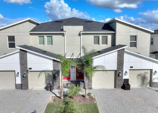 Property at 969 Splash Shot Pl #969, Davenport, FL 33896, 3 beds, 2 baths