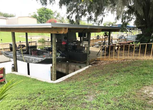 Property at 2082 Starboard Dr, Geneva, FL 32732, 2 beds, 1 bath