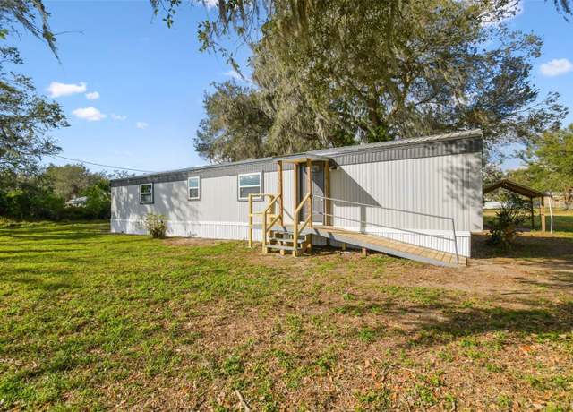 Property at 8408 Bob Wiggs Ave, Lithia, FL 33547, 3 beds, 2 baths