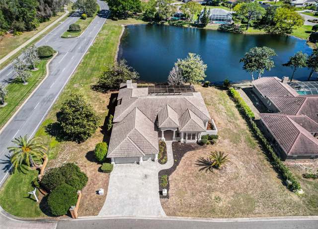 Property at 10084 Twelve Oaks Ct, Weeki Wachee, FL 34613, 3 beds, 3 baths