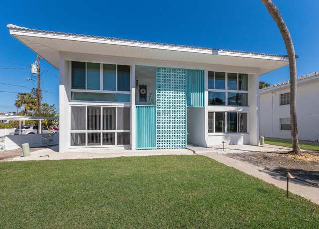 Property at 5400 Gulf Dr #25, Holmes Beach, FL 34217, 2 beds, 2 baths