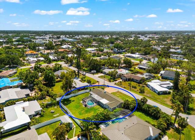 Property at 1723 Laramie St, Sarasota, FL 34231, 2 beds, 2 baths