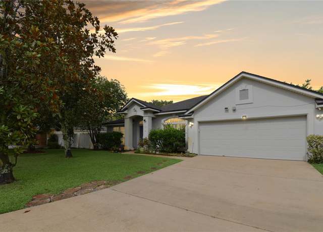 Property at 237 N Hidden Tree Dr, St Augustine, FL 32086, 4 beds, 2 baths