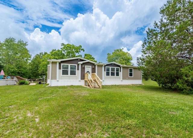 Property at 117 Suwanee Hunting Club Rd, Palatka, FL 32177, 3 beds, 2 baths