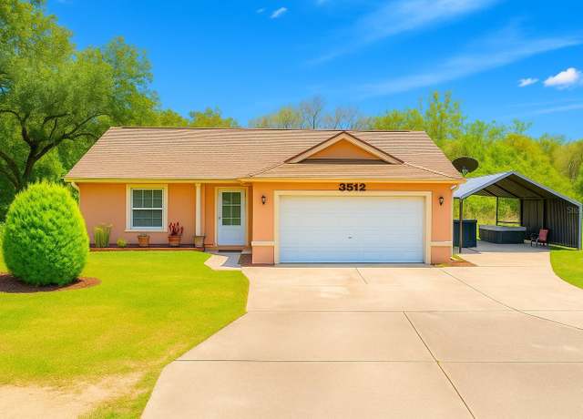 Property at 3512 W Whippoorwill St, Lecanto, FL 34461, 3 beds, 2 baths