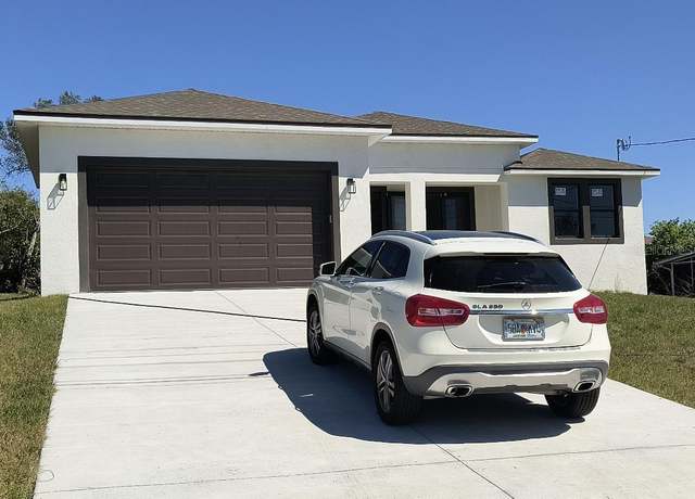 Property at 5166 Deltona Blvd, Spring Hill, FL 34606, 4 beds, 2.5 baths