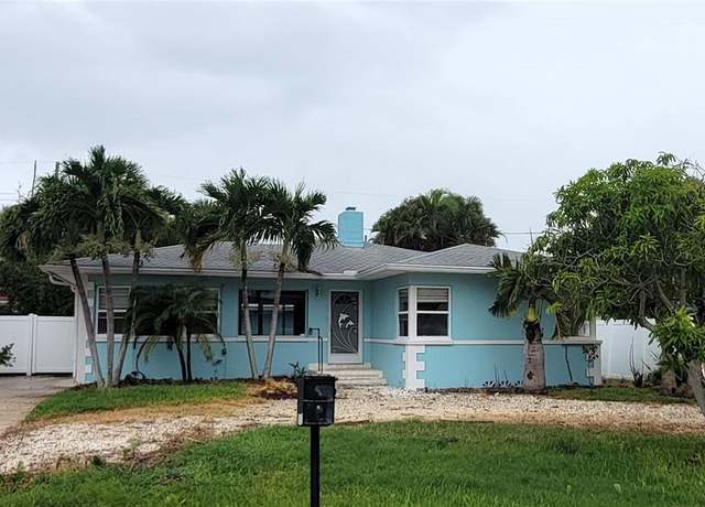 Property at 16212 1st St E, Redington Beach, FL 33708, 3 beds, 2.5 baths