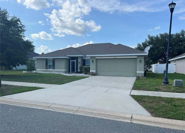 Property at 31517 Broadwater Ave, Leesburg, FL 34748, 4 beds, 3 baths