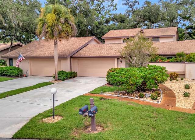 Property at 4683 Oak Hollow Dr #3, Sarasota, FL 34241, 3 beds, 2.5 baths