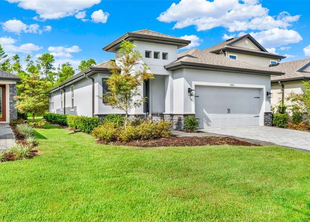 Property at 7800 Somersworth Dr, Kissimmee, FL 34747, 3 beds, 2 baths