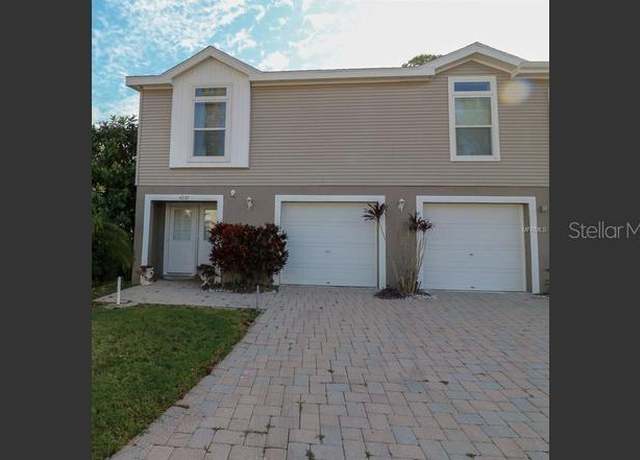 Property at 4939 Marina Palms Dr, Port Richey, FL 34668, 3 beds, 2 baths