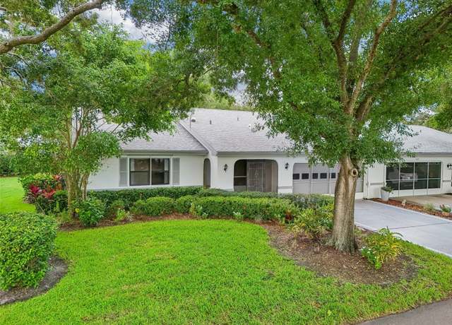 Property at 1606 Laughton Pl, Sun City Center, FL 33573, 2 beds, 2 baths