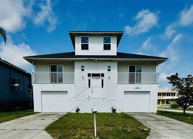 Property at 15621 Bertram Dr, Hudson, FL 34667, 5 beds, 2.5 baths