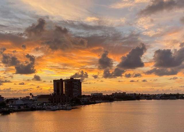 Property at 17735 Gulf Blvd #405, Redington Shores, FL 33708, 3 beds, 3 baths