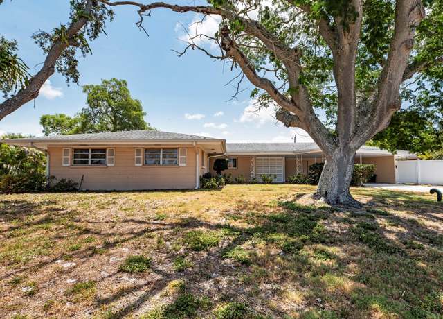 Property at 5707 Merrimac Dr, Sarasota, FL 34231, 3 beds, 2 baths
