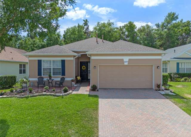 Property at 2217 Caledonian St, Clermont, FL 34711, 3 beds, 2 baths