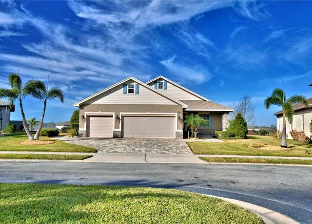 Property at 537 Pond Cypress Ct, Auburndale, FL 33823, 3 beds, 2 baths