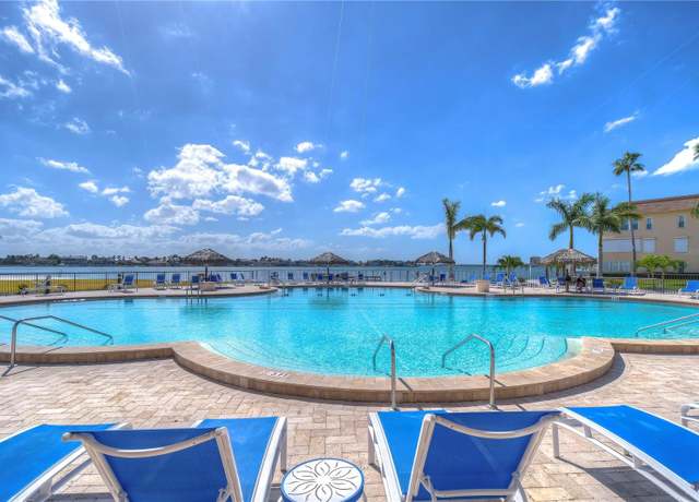 Property at 5220 Brittany Dr S #807, St Petersburg, FL 33715, 2 beds, 2 baths