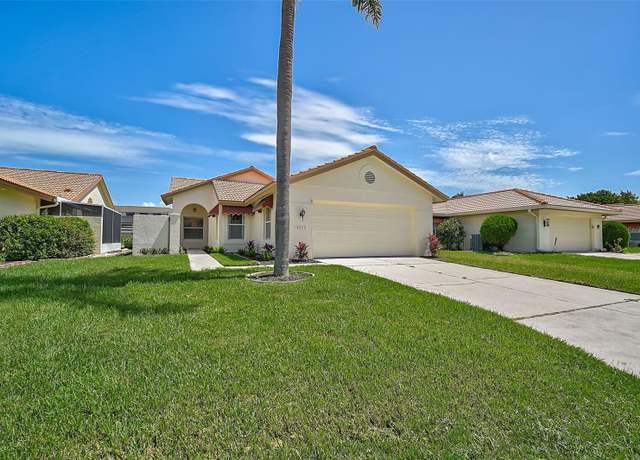Property at 4223 Murfield Dr E, Bradenton, FL 34203, 2 beds, 2 baths